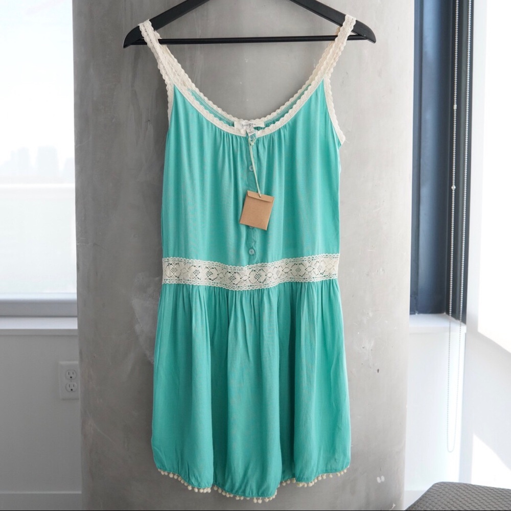 ⚡️Sale⚡️ Umgee Lace Trim Dress - Picture 1 of 6